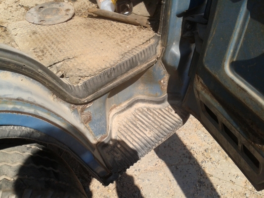 ขายด่วนรถ6ล้อNPRเครือง115แรงม้าปี34ห้างแท้เครืองน๊อก