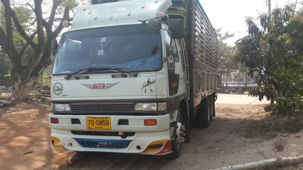 ขายด่วนรภสิบล้อHINOFL3Hเครือง195แรงม้าปี38ยางเรเดี้ยน