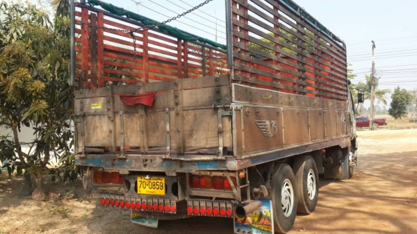 ขายด่วนรภสิบล้อHINOFL3Hเครือง195แรงม้าปี38ยางเรเดี้ยน