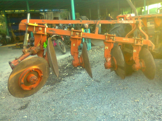 ขายครับ.... L4508 ใบดันหน้า + ผานบุกเบิก 4*22 ตราช้าง