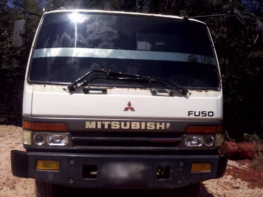 รถมิตซู 10 ล้อดั้ม 260 แรงม้า. ปี 48  สนใจติดต่อ 081 - 6079515