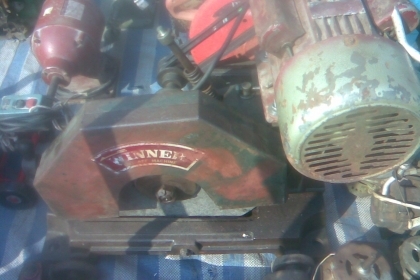 ตัวตัดเหล็กวินเนอร์มอเตอร์ 3 แรงสภาพเดิมๆครับสวยครับตัวนี้พร้อมใช้งานครับใบครบครับ  มอเตอร์ขนาด 3 แรงครับราคานี้คุ้มครับเบิกใหม่หมื่นกว่าครับรุ่นนี้