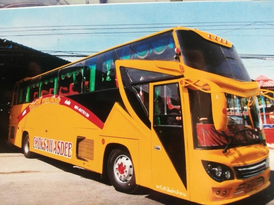 ขายตัวถังรถบัสครับราคา 250,000 บาท สนใจติดต่อ 081-6476139 คุณสุรัตน์