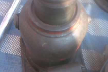 แม่แรงคายาบาญี่ปุ่นทรงเตี้ย 20 ตัน และ 15 ตันสภาพเดิมๆพร้อมใช้งานครับเป็นของคายาบาครับ ขนาด20 ตันทรงเตี้ย 1900 บาท ทรงสูง 15 ตัน 1700 บาทครับราคานี้คุ้มมากครับ แม่แรงคายาบาญี่ปุ่นทรงเตี้ย 20 ตัน และ 15 ตันสภาพเดิมๆพร้อมใช้งานครับเป็นของคายาบาครับ ขนาด20 ตันทรงเตี้ย 1900 บาท ทรงสูง 15 ตัน 1700 บาทครับราคานี้คุ้มมากครับ