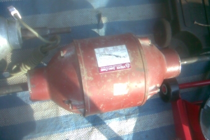 มอเตอร์แกนยาว 2 ด้านสภาพพร้อมใช้งานครับเดิมๆครับเสียงนิ่มแรงครับ  มี 2  ตัวครับราคานี่/ ตัวนะครับคุ้มครับราคานี้ไม่ต้องเบิกใหม่ครับ