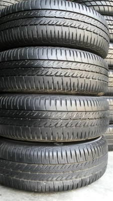 ยาง goodyear 175/65/15 ดอกหนาๆทั้ง 4 เส้น