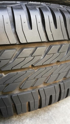 ยาง goodyear 175/65/15 ดอกหนาๆทั้ง 4 เส้น