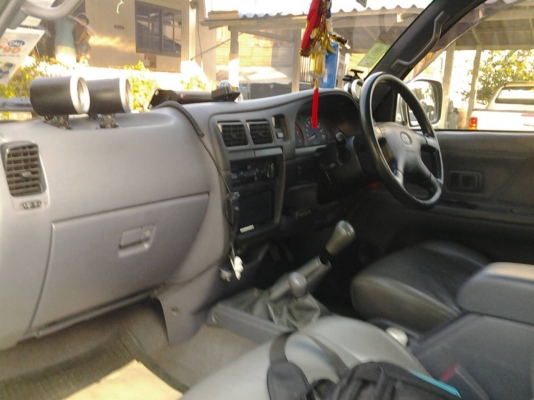 TOYOTA TIGER. ปี 2002 (พค.) สีบรอนซ์ทอง TOYOTA TIGER. ปี 2002 (พค.) สีบรอนซ์ทอง