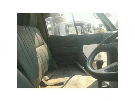 ขายรถบรรทุก6ล้อ เครื่องดี แคชซีสวย เอกสารพร้อมโอน