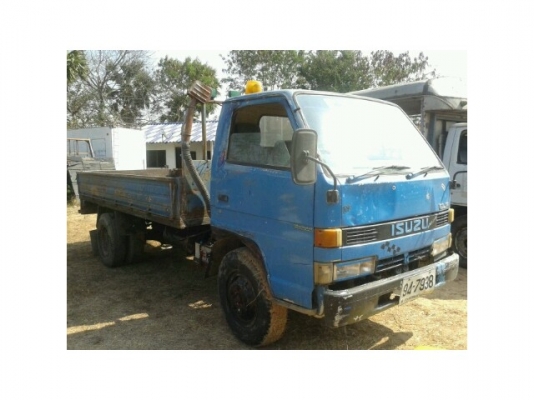 ขายรถบรรทุก6ล้อ เครื่องดี แคชซีสวย เอกสารพร้อมโอน