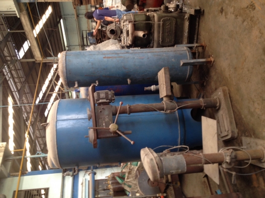 ขายเครื่องปั้มลมลูกสูบมือสอง 15 แรงม้ายี่ห้อFUJI  ขายแท้งลม 500-1500ลิตรสภาพดีมาก