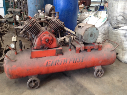 ขายเครื่องปั้มลมลูกสูบมือสอง 15 แรงม้ายี่ห้อFUJI  ขายแท้งลม 500-1500ลิตรสภาพดีมาก