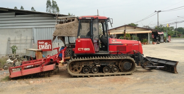 รถแทรคเตอร์ตีนา