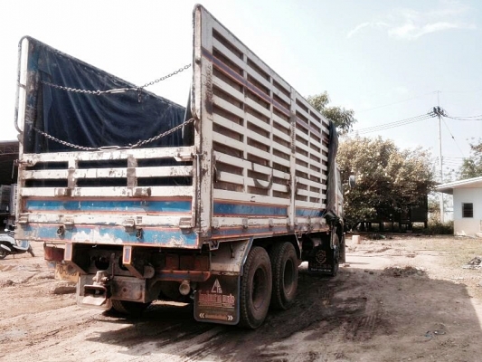 ขายรถบรรทุกเก่า 10 ล้อ กระบะเหล็กดั้มพ์ HINO MEGA FM