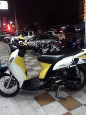 รุ่นใหม่ล่าสุด Yamaha Fino FI ปี 2556 รถเพียง 5 เดือน ขายราคาถูก รุ่นใหม่ล่าสุด Yamaha Fino FI ปี 2556 รถเพียง 5 เดือน ขายราคาถูก