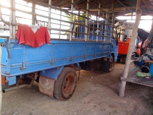 ขาย ISUZU NKR 130แรง วิ่งน้อย มือเดียวป้ายแดง เจ้าของขายเอง T.0813923273 ขาย ISUZU NKR 130แรง วิ่งน้อย มือเดียวป้ายแดง เจ้าของขายเอง T.0813923273