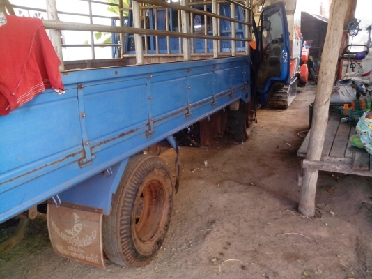 ขาย ISUZU NKR 130แรง วิ่งน้อย มือเดียวป้ายแดง เจ้าของขายเอง T.0813923273 ขาย ISUZU NKR 130แรง วิ่งน้อย มือเดียวป้ายแดง เจ้าของขายเอง T.0813923273