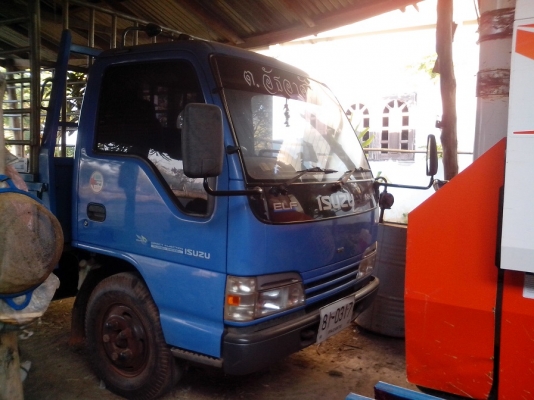 ขาย ISUZU NKR 130แรง วิ่งน้อย มือเดียวป้ายแดง เจ้าของขายเอง T.0813923273 ขาย ISUZU NKR 130แรง วิ่งน้อย มือเดียวป้ายแดง เจ้าของขายเอง T.0813923273