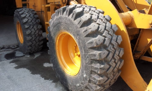 515-2 # 12458 : รถตักล้อยาง Komatsu by กุ้ง:TOS:0813062283