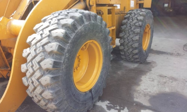 515-2 # 12458 : รถตักล้อยาง Komatsu by กุ้ง:TOS:0813062283