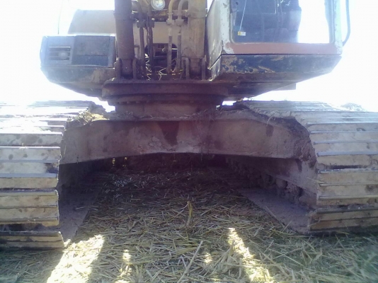 **750,000 บ.ต่อรอง**ขายแบคโฮ Komutsu pc200-5 ไฟฟ้าเต็ม แอร์เย็น คอนโทรลสั้น บูมอาร์มสวย เอวดีมีขยับนิดๆ ปั้มใหม่ เครื่องเปรี้ยะ โรลเลอแตก3ตัว ใบแทรกดี เฟรมไม่ผุ ทำงานไม่โหลด รถทำงานอยู่ พร้อมใช้ พร้อมลุยงาน เอกสารอินวอย ราคาต่อรองได้เด้อ พี่น้องครับ **750,000 บ.ต่อรอง**ขายแบคโฮ Komutsu pc200-5 ไฟฟ้าเต็ม แอร์เย็น คอนโทรลสั้น บูมอาร์มสวย เอวดีมีขยับนิดๆ ปั้มใหม่ เครื่องเปรี้ยะ โรลเลอแตก3ตัว ใบแทรกดี เฟรมไม่ผุ ทำงานไม่โหลด รถทำงานอยู่ พร้อมใช้ พร้อมลุยงาน เอกสารอินวอย ราคาต่อรองได้เด้อ พี่น้องครับ