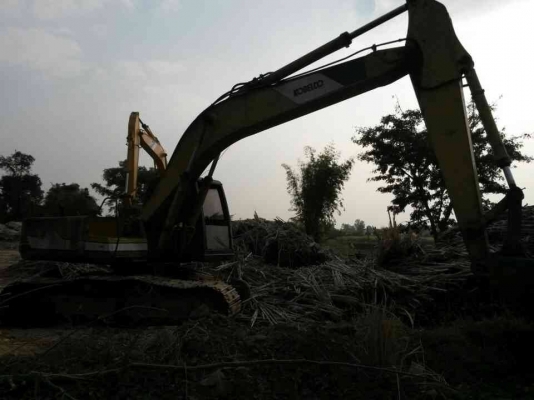 ***ขายแล้วครับขอบคุณ Truck2hand ขายแบคโฮ KOBELKO MARK3 SK200 เก๋งน้ำเงิน เครื่องเดิมปั้มเดิม เครื่องอ่อนหน่อย เอวพอใช้ ช่วงล่างพอใช้ โซ่บางใบแทรกบาง ไฟฟ้าตัด บูมอาร์มสวย ไม่มีปะ เฟรมสวยไม่ผุ ทำงานได้ เ็ก็บช่วงล่าง พร้อมใช้เลยครับ เอกสารเล่มทะเบียนครบ ขายต