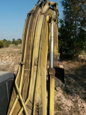 ***ขายแล้วครับขอบคุณ Truck2hand ขายแบคโฮ KOBELKO MARK3 SK200 เก๋งน้ำเงิน เครื่องเดิมปั้มเดิม เครื่องอ่อนหน่อย เอวพอใช้ ช่วงล่างพอใช้ โซ่บางใบแทรกบาง ไฟฟ้าตัด บูมอาร์มสวย ไม่มีปะ เฟรมสวยไม่ผุ ทำงานได้ เ็ก็บช่วงล่าง พร้อมใช้เลยครับ เอกสารเล่มทะเบียนครบ ขายต