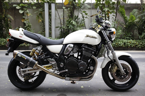 ขาย suzuki Inazuma400 ปี99 ทะเบียนโอนนอก 87,000