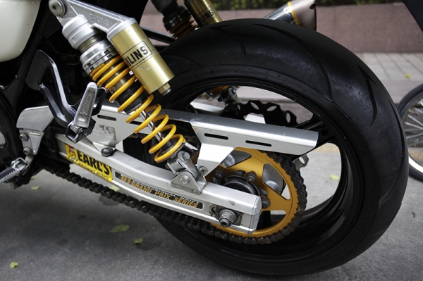 ขาย suzuki Inazuma400 ปี99 ทะเบียนโอนนอก 87,000