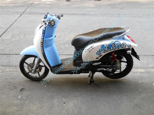 HONDA Scoopy-i Vivid Me 110c. ปี 2011 สกู๊ปปี้ไอ ล้อ max โดดเด่นเป็นเอกลักษณ์ HONDA Scoopy-i Vivid Me 110c. ปี 2011 สกู๊ปปี้ไอ ล้อ max โดดเด่นเป็นเอกลักษณ์