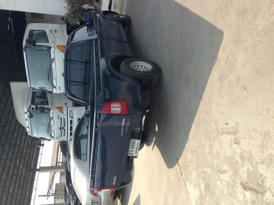 ขายรถ ISUZU SPARK ปี 05 ขายรถ ISUZU SPARK ปี 05