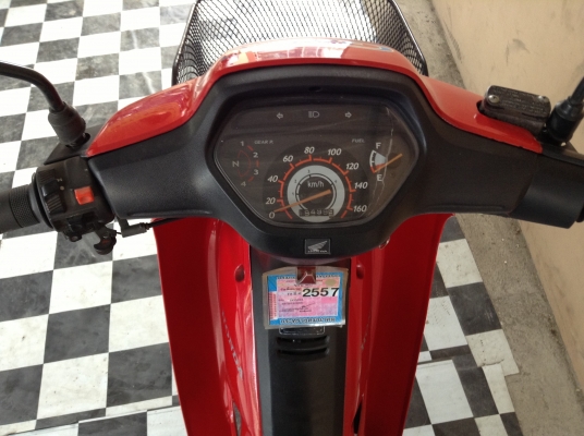 ขาย!!!ฮอนด้าเวฟ110 ปี45 รถเครื่องดีคับ มีเล่มทะเบียนครบ ภาษีไม่หมด