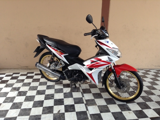 ขาย!!!ฮอนด้าซีแซ็ด110ไอหัวฉีด ปี51 รถเครื่องดีคับ มีเล่มทะเบียนครบ ภาษีไม่หมด