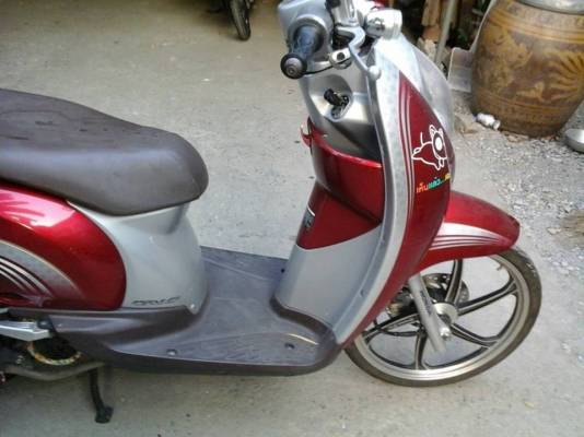 Scoopy i ปี 54 รถสวย เครื่องดี ล้อแม็ค ไม่หลวม ไม่มีควัน