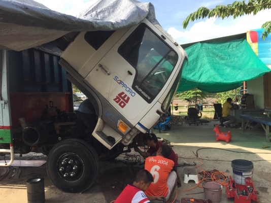 ขาย หัวเก็ง Hino สภาพพร้อมใช้งาน ขาย หัวเก็ง Hino สภาพพร้อมใช้งาน