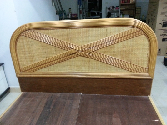 ขายเตียงหวายแท้พร้อมที่นอน ขนาด5ฟุต