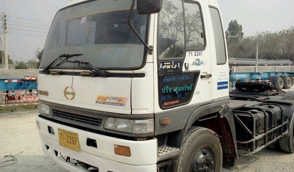 ขายด่วนหัวลาก HINO JO8C FM1JKNA 260HP 1,250,000 ขายด่วนหัวลาก HINO JO8C FM1JKNA 260HP 1,250,000