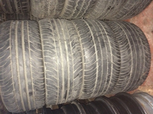 ยาง18 kumho 225/40/18กับ 255/35/18 1ชุดปี10