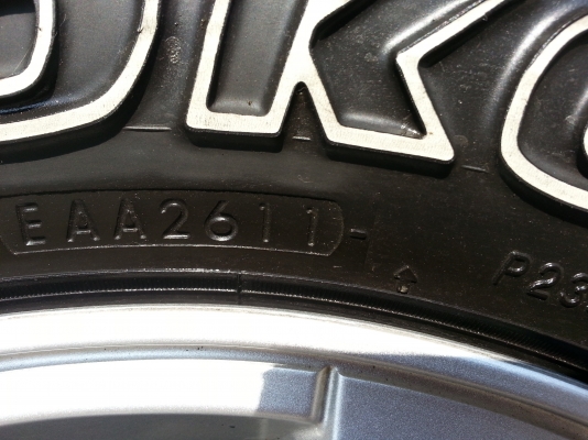 ขายyokohama    พรอมแม็กอีชุชุเดิม   235/70/15 สวย 1ชุดครับ