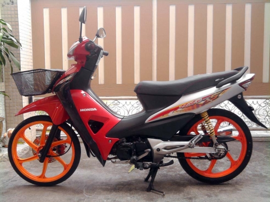 ขออนุญาติขาย HONDA WAVE100S U-Box สตาร์ทมือและเท้า โอนให้ฟรีครับ