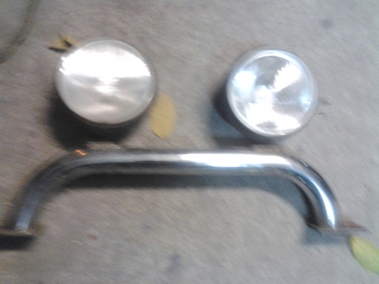 ขายึดสปอตไลท์จิ๊ปมิตซู พร้อมสปอตไลท์ 1 คู่