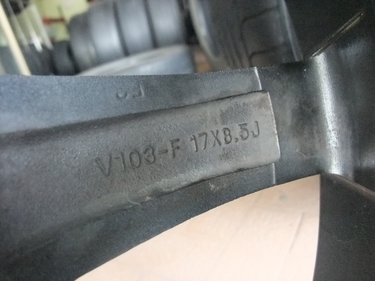 แม็ก prodrive ขอบ17 หน้า8.5 หลัง9.5 พร้อมยาง