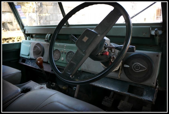 ขายรถ...Landrover S2A กระบะยาวยกสูง คาน Safari 4x4 พร้อมโอน