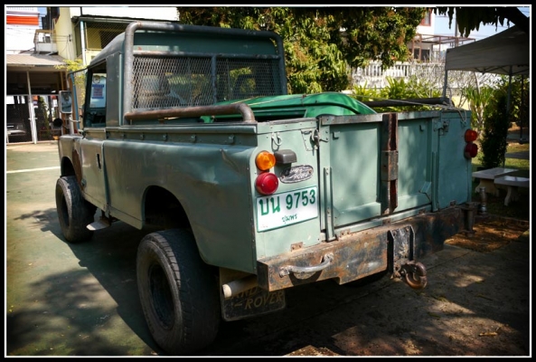 ขายรถ...Landrover S2A กระบะยาวยกสูง คาน Safari 4x4 พร้อมโอน