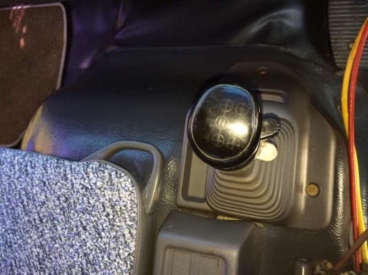 ขายด่วนสิบล้อสองเพลาหัวคัสซีสวยๆเดิมๆบางๆ จัดแนนซ์ได้ 1000000บาท ผ่อนดาวน์ได้ ขายด่วนสิบล้อสองเพลาหัวคัสซีสวยๆเดิมๆบางๆ จัดแนนซ์ได้ 1000000บาท ผ่อนดาวน์ได้