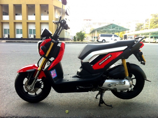 ขาย Honda Zoomer-x สีแดง ปี 2556 (รถ7เดือน) ราคา 38,500บาทรถสวยมากๆ