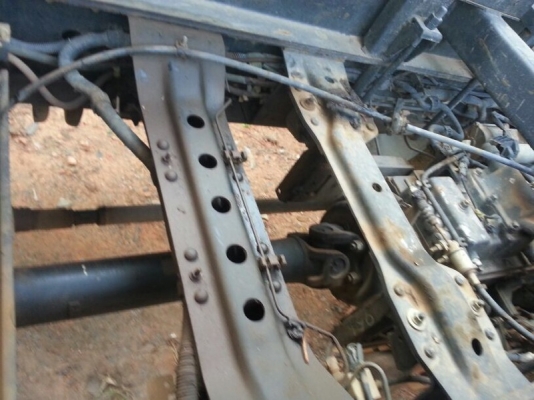 รถอีซูซุ 6 ล้อดั้ม FTR 210 แรงม้า ปี 53   ( รถวิ่ง 13x,xxx กม. ) สนใจติดต่อ 081 - 6079515