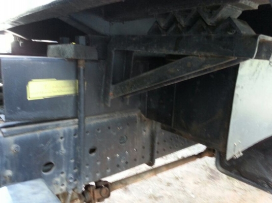 รถอีซูซุ 6 ล้อดั้ม FTR 210 แรงม้า ปี 53   ( รถวิ่ง 13x,xxx กม. ) สนใจติดต่อ 081 - 6079515