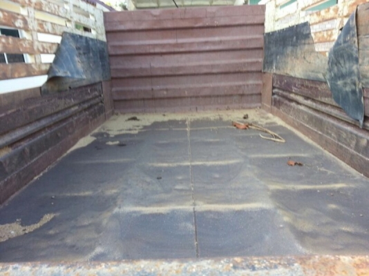 รถอีซูซุ 6 ล้อดั้ม FTR 210 แรงม้า ปี 53   ( รถวิ่ง 13x,xxx กม. ) สนใจติดต่อ 081 - 6079515