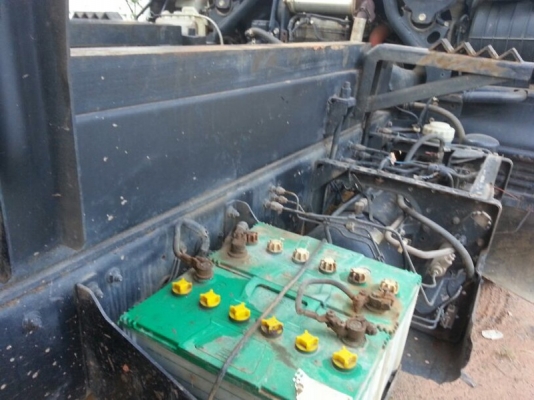 รถอีซูซุ 6 ล้อดั้ม FTR 210 แรงม้า ปี 53   ( รถวิ่ง 13x,xxx กม. ) สนใจติดต่อ 081 - 6079515